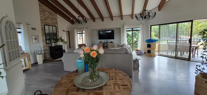 To Let 4 Bedroom Property for Rent in Hersham Western Cape